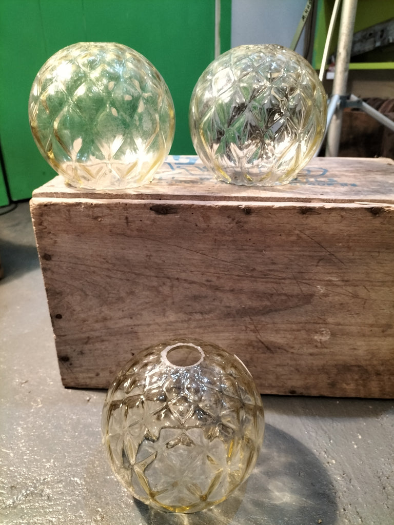 Retro Light Amber Globe. R 9