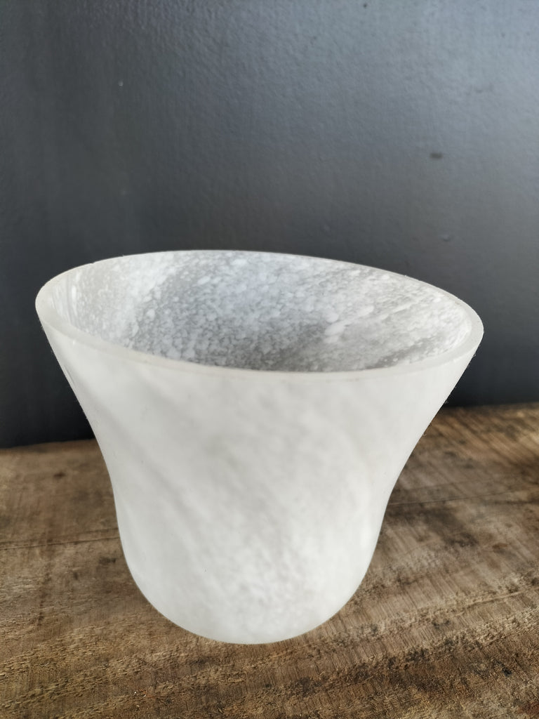 Marble Looking Shades. ms7