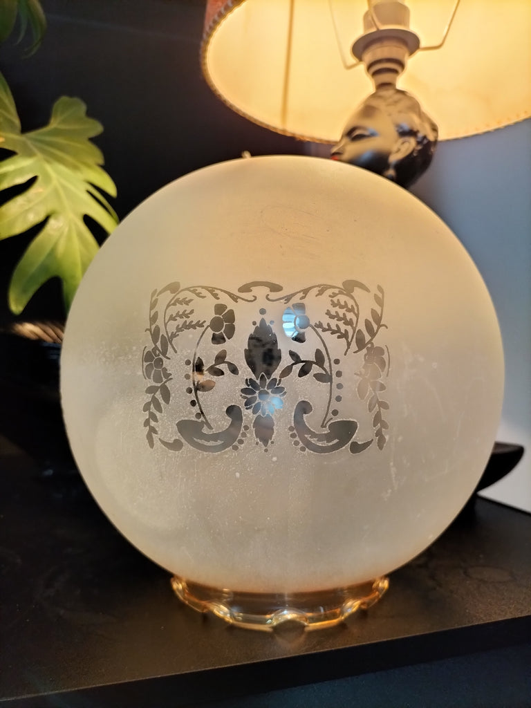 Large Frosted Globe.   FG11