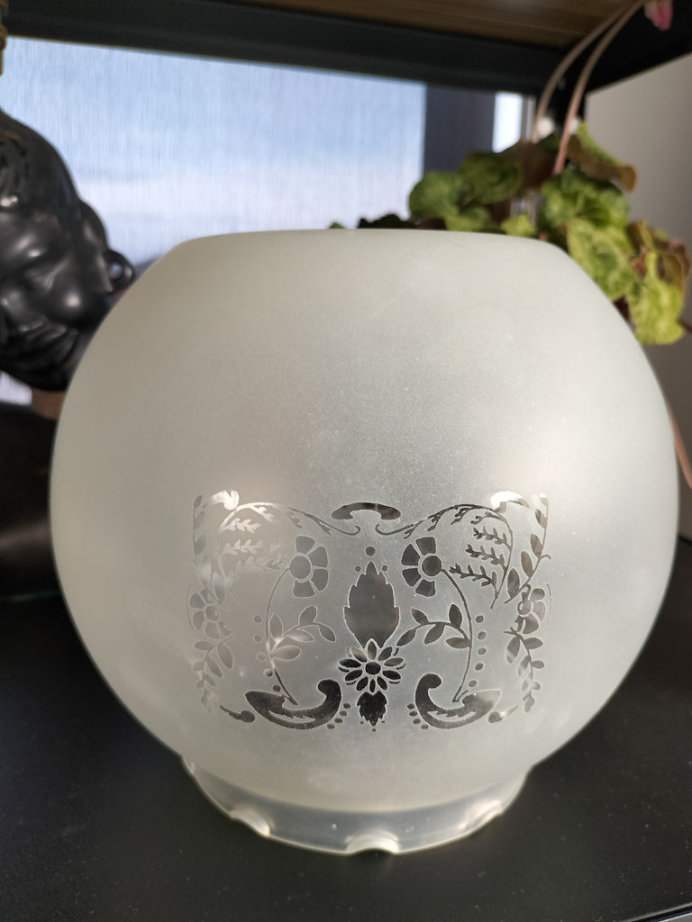 Large Frosted Globe.   FG10