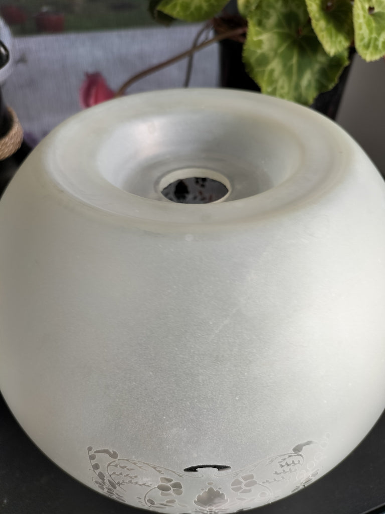 Large Frosted Globe.   FG10