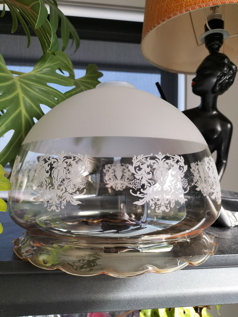Large Shade For Great Light.