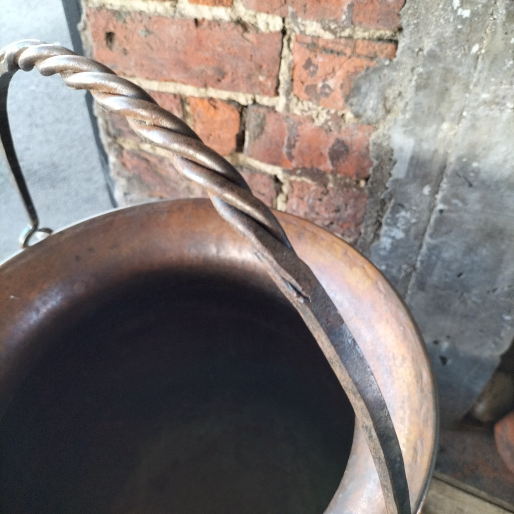 Stunning Copper Pot from France  M48