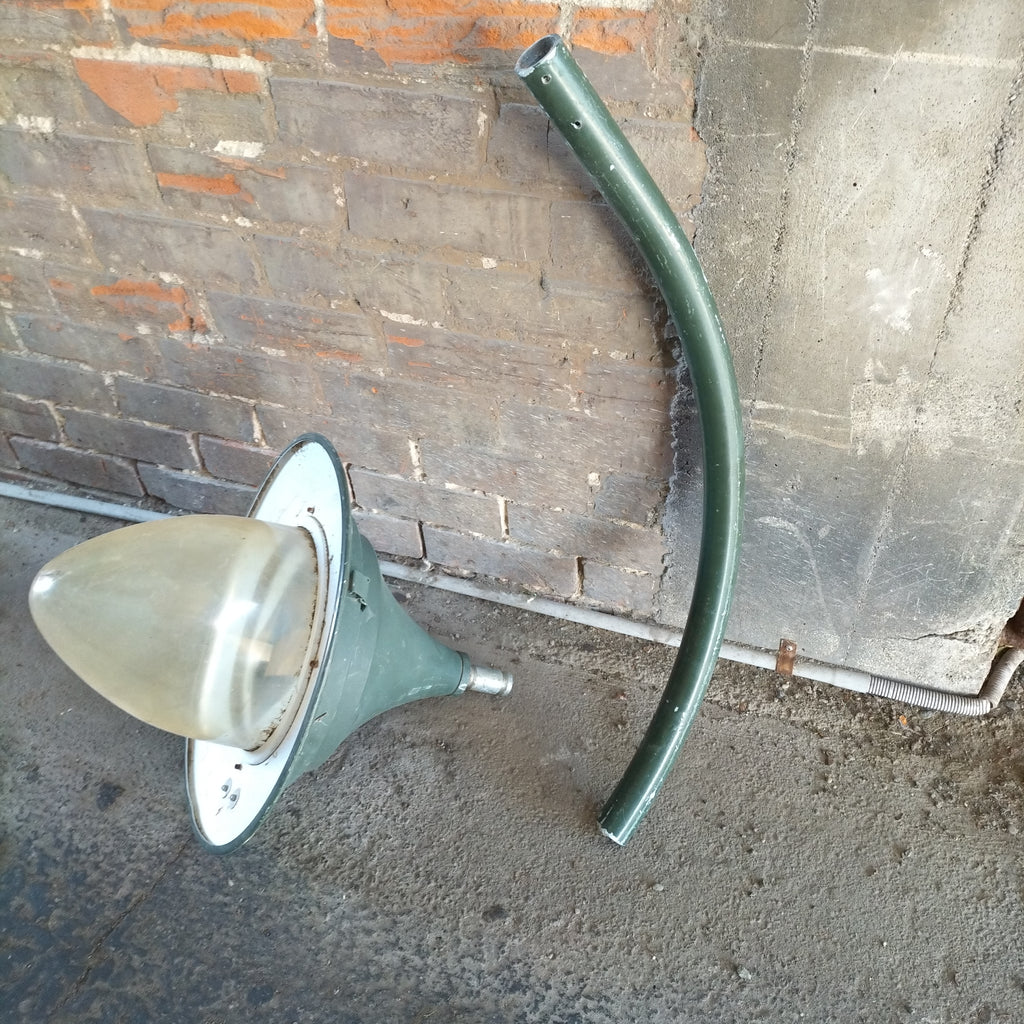 Windsor Heritage Light with Pole.  WH3