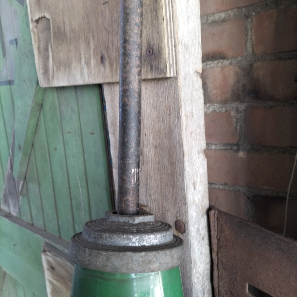 Awesome Enamel Industrial light on rod    AE11