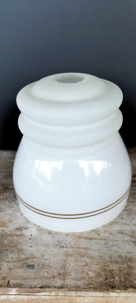 Small Mid Century/Retro Shade   MC1