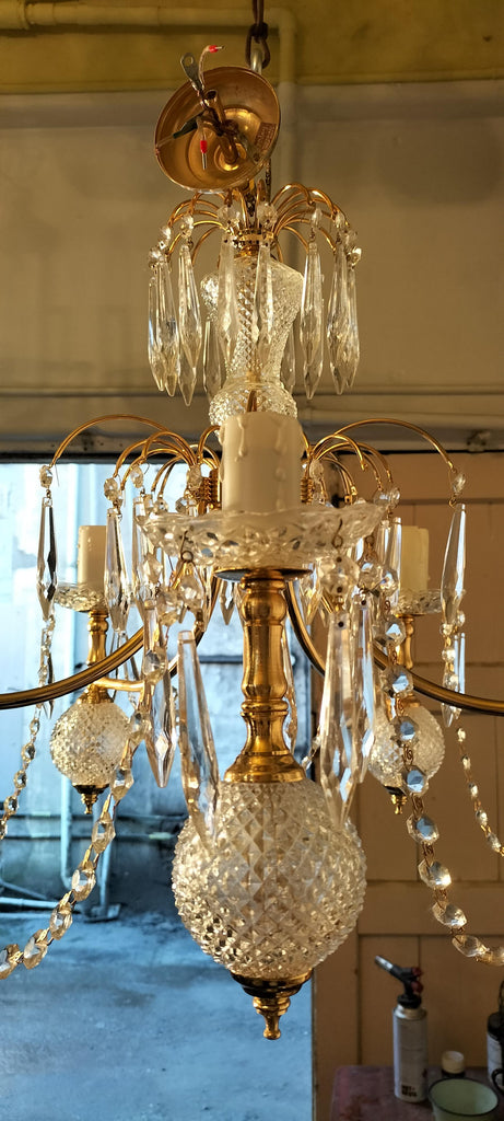 Nice Big Five Arm Crystal Chandelier   BAC