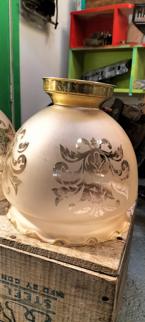 80's Amber Frosted Shade                                          GF11