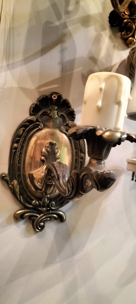 Large Antique Wall Light    WWL3