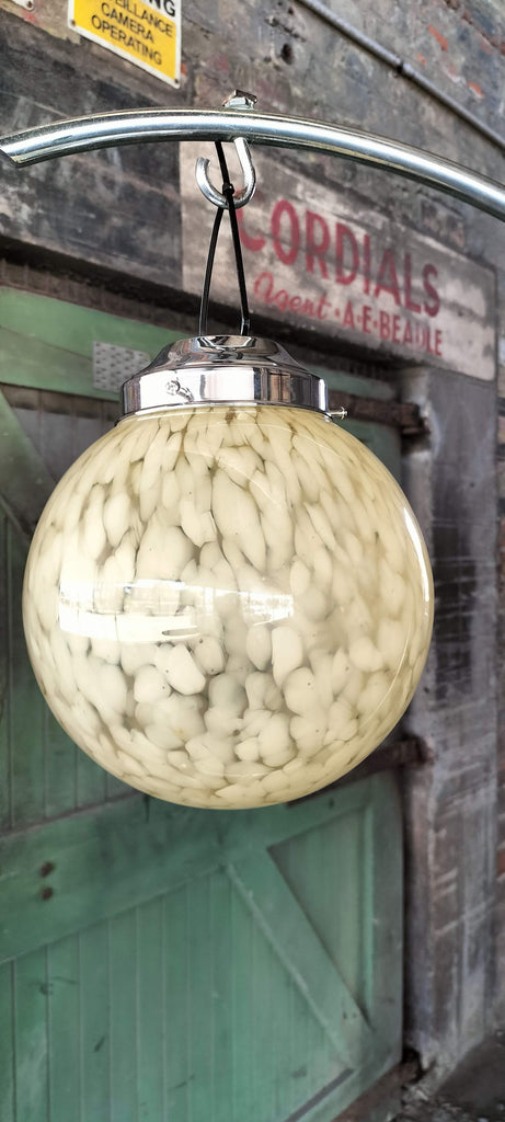 Art Deco Medium sized Mottled Lemon/Cream           MG11