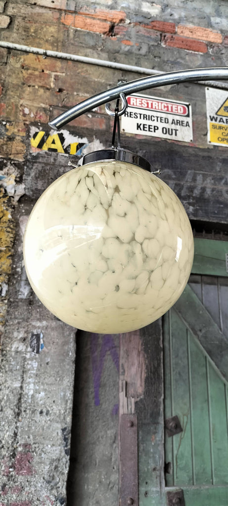 Art Deco Medium sized Mottled Lemon/Cream           MG11