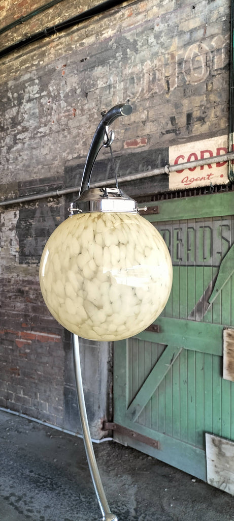 Art Deco Medium sized Mottled Lemon/Cream           MG11
