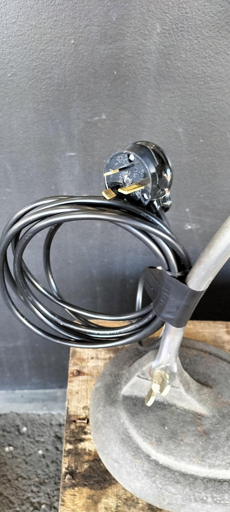 Awesome Old Industrial Table Lamp