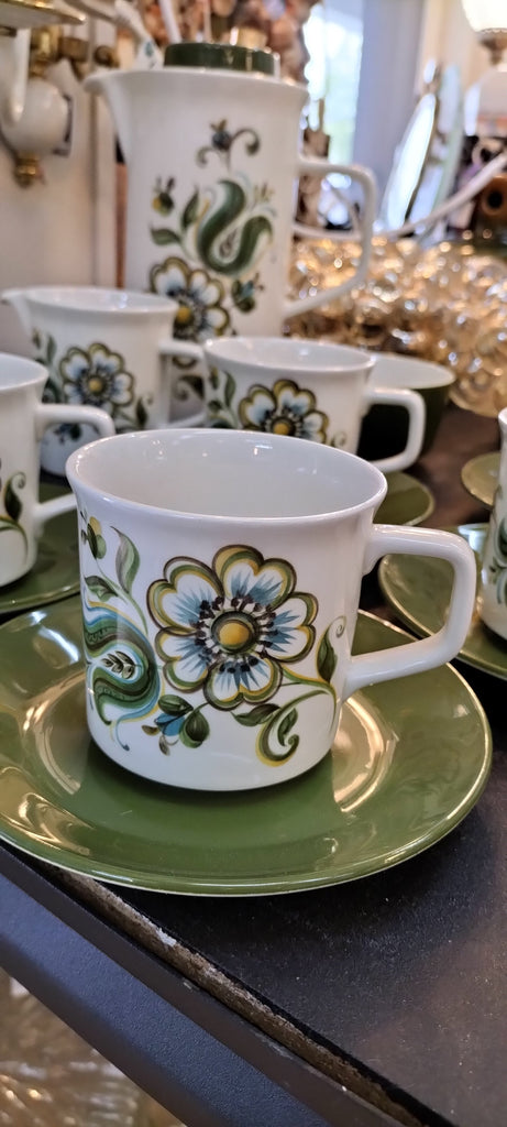 Groovy 1960's Johnson Bros  Coffee Set