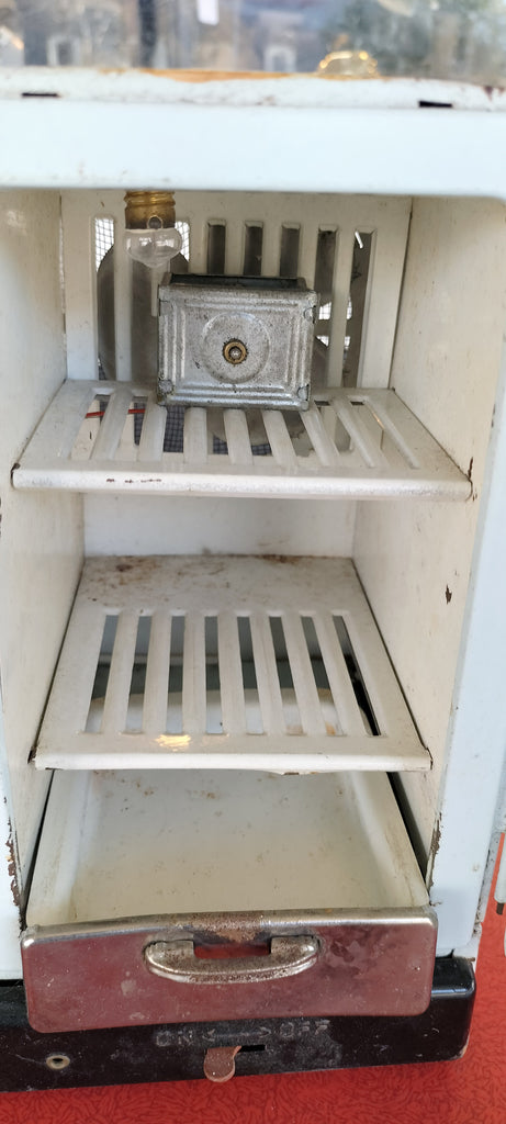 Ex Salesmans Mini Refrigerator Model     BM46