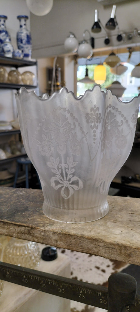 Victorian Oil/ Kerosene Light Shade   KL6