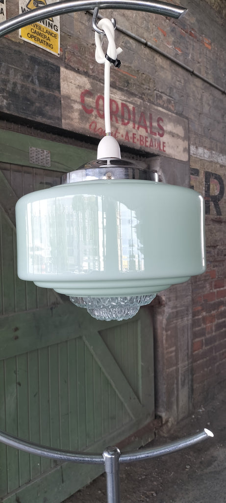 Minty Green Art Deco Beauty    MG4