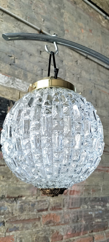 Cut Glass Beauty Medium    CZ3