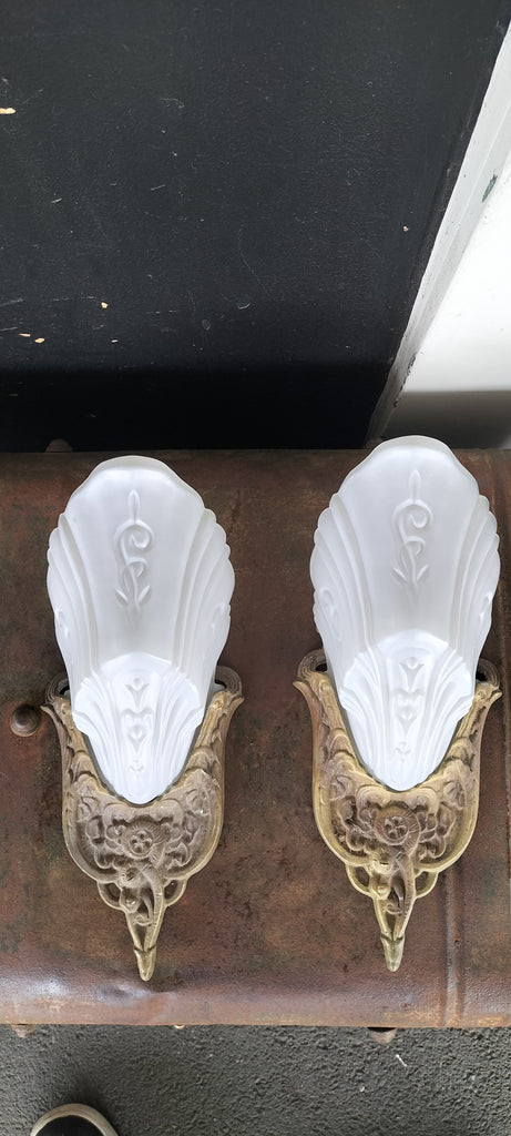 Early Deco Wall Sconce     ARW