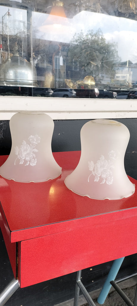 Frosted Shade with Floral White Pattern     FFW