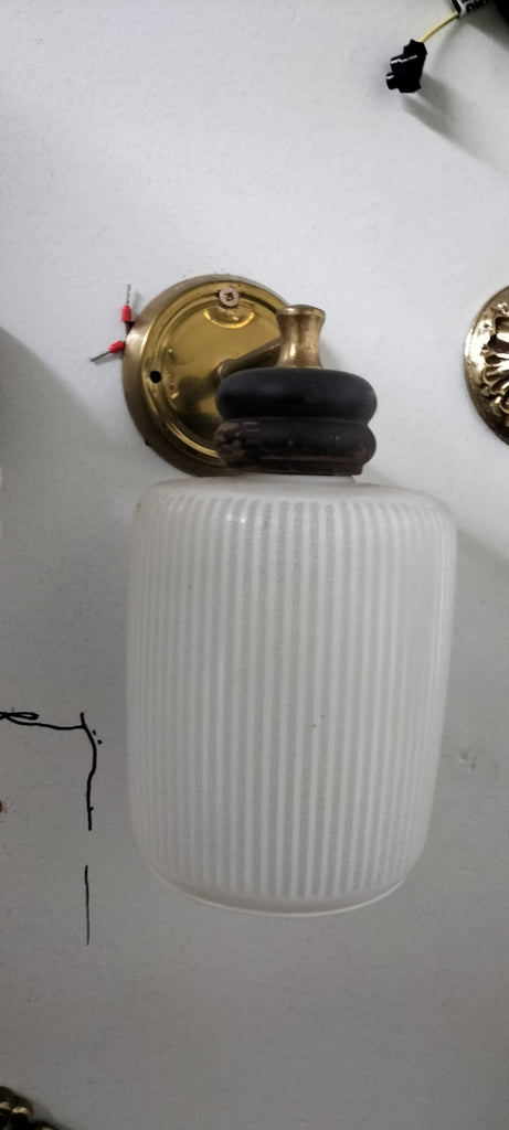 Retro Wall Light Brass/ Wood and Retro Shade       WR4