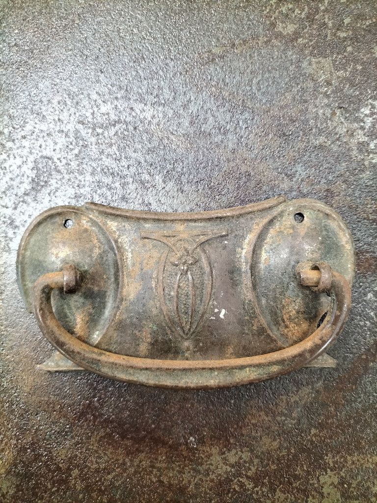 Art Nouveau Handle AV3