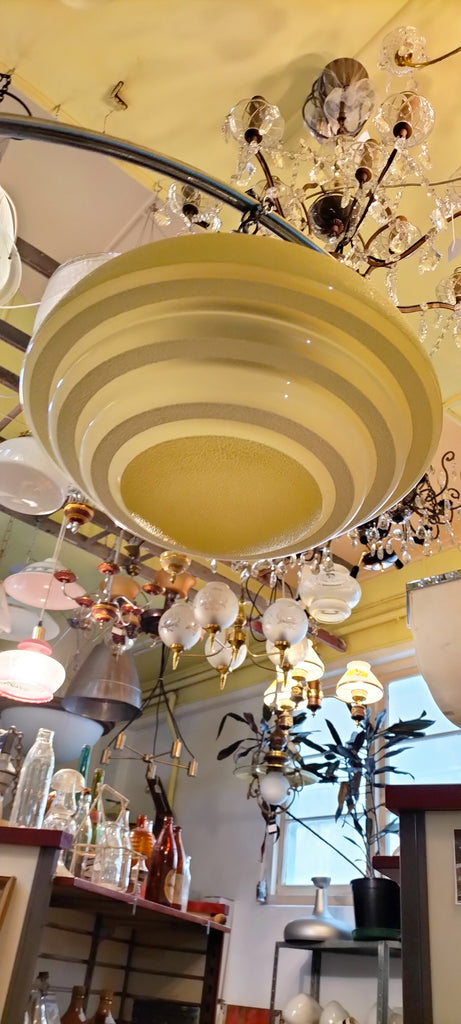 Large Mid Century UFO  YS2