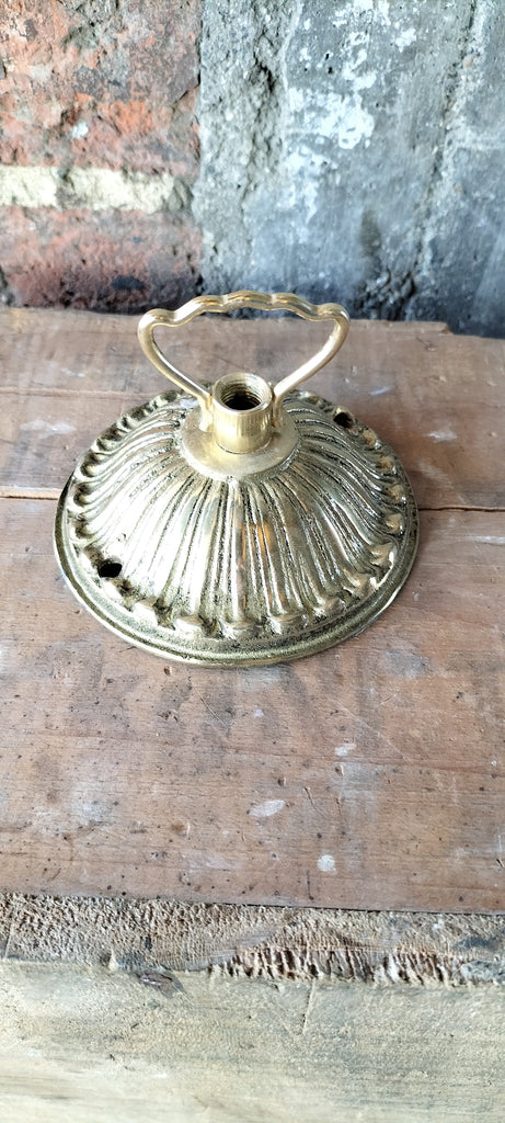 Brass Ceiling Rose     ZA3
