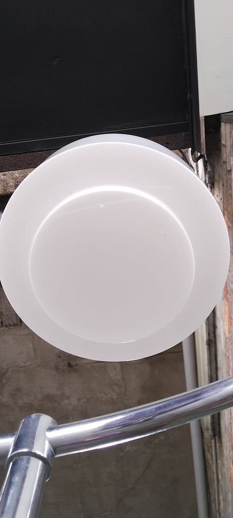 Stunning White Deco Lightshade. LD4