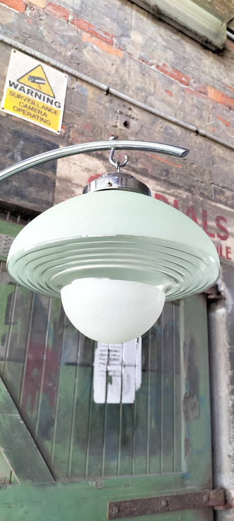 Large Green UFO               GU7