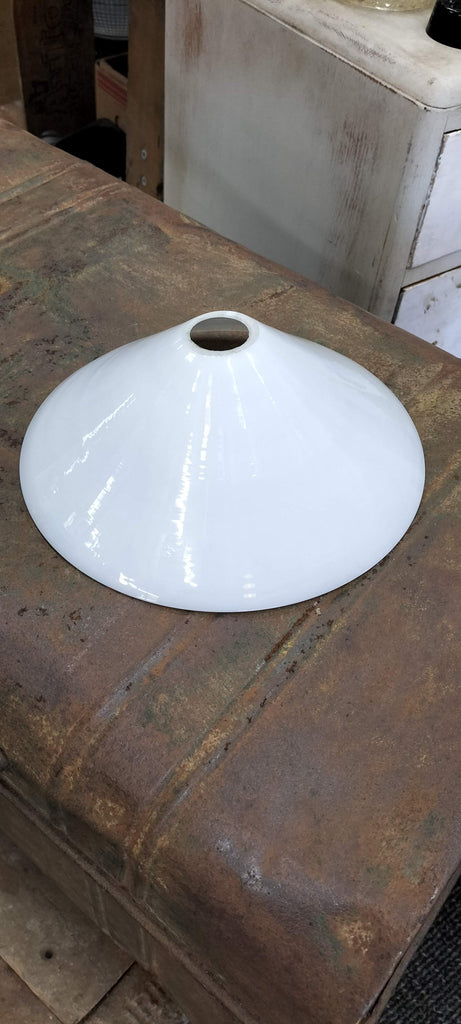Larger sized China Mans Hat    DA3