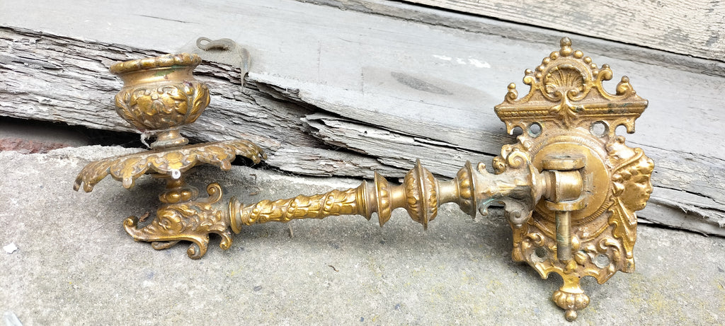 Wall Sconce Candle Holder      VW3