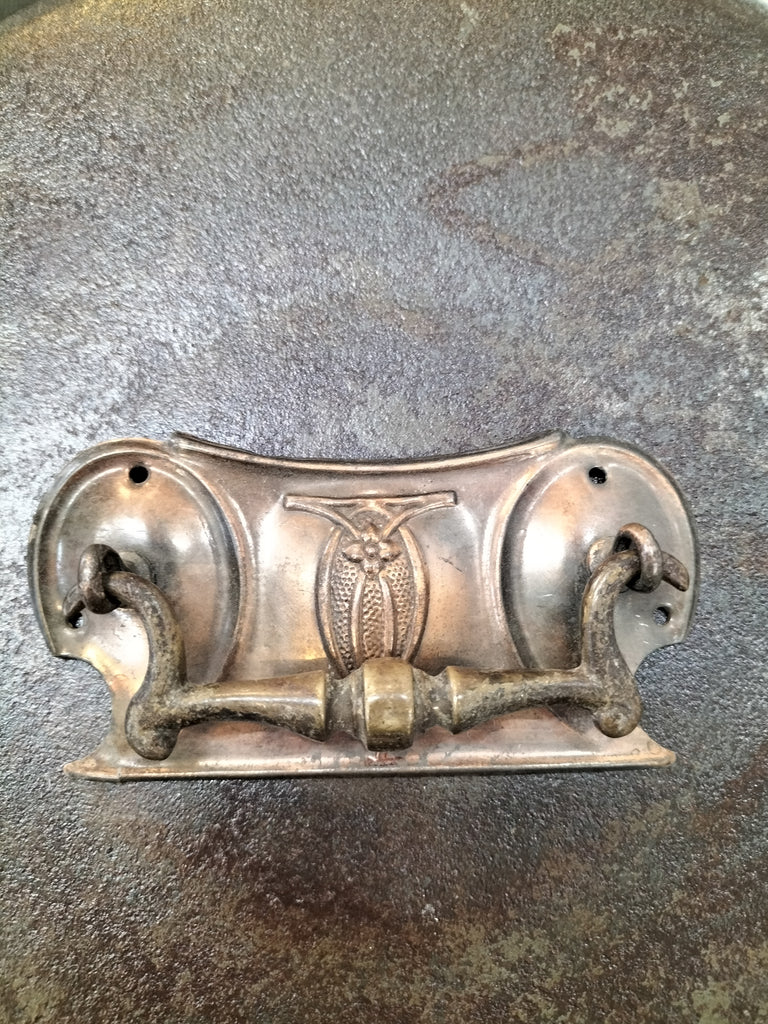Art Nouveau Handle AV2