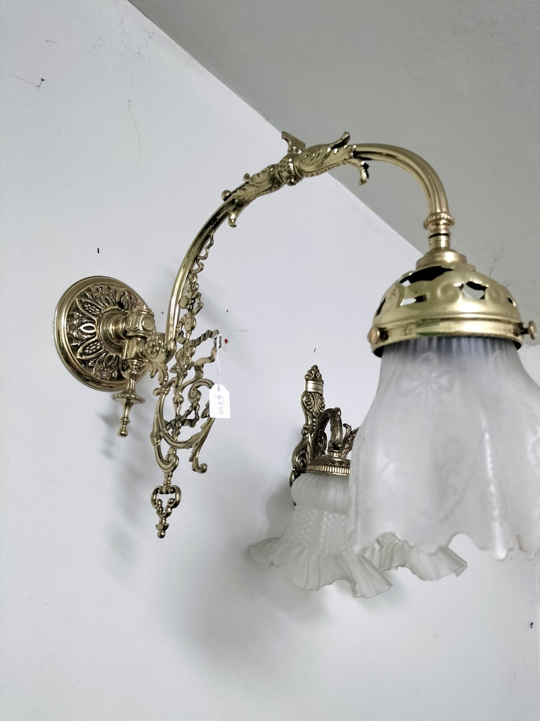 Stunning Feature Wall Sconce       SWS7