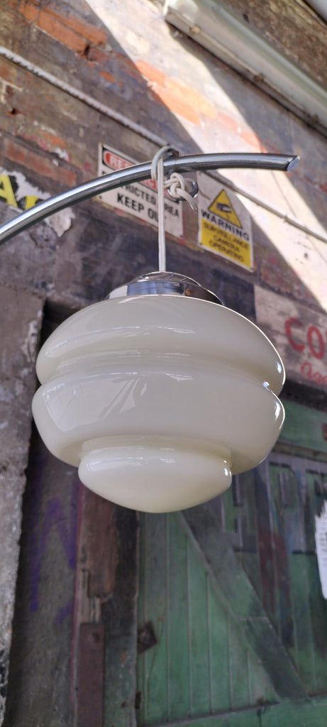 Cream Art Deco Lightshade        ADA