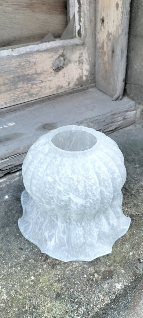Mottled White Shade.  MWS