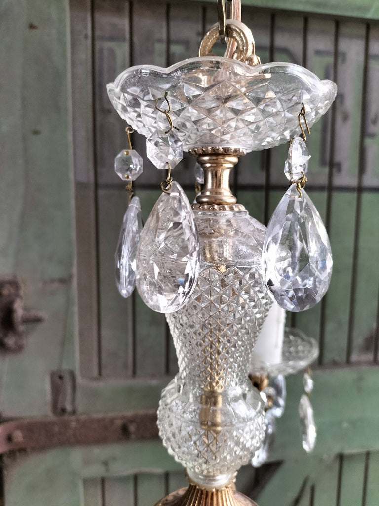 3 Arm Chandelier                              CH3