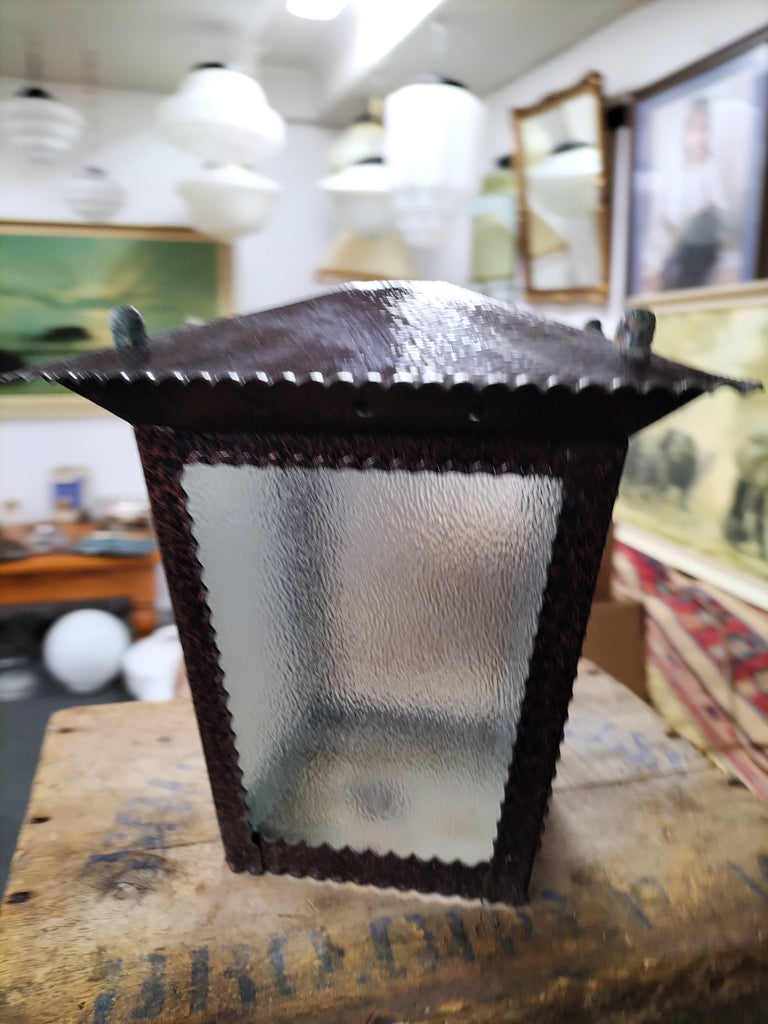 Porch Light Lantern Style                             L55