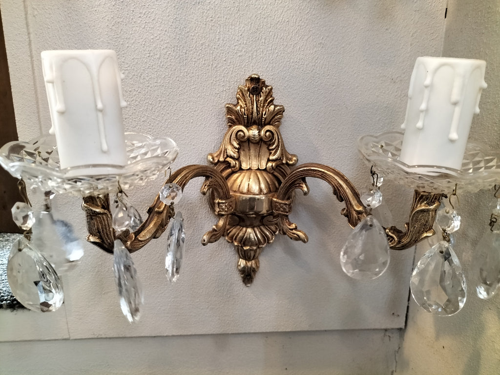 Two Arm Crystal Wall Light                      CL1