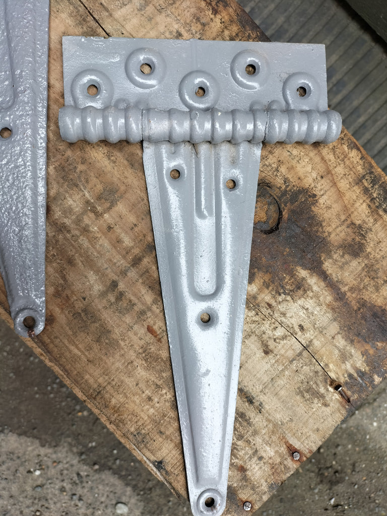 Pair Large Door/Gate Hinge    WH8