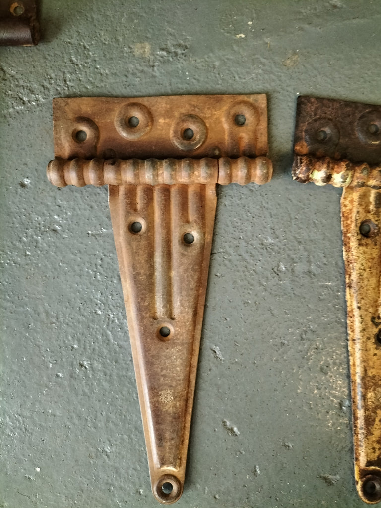 Pair of Smaller Door/Gate Hinge    WH9