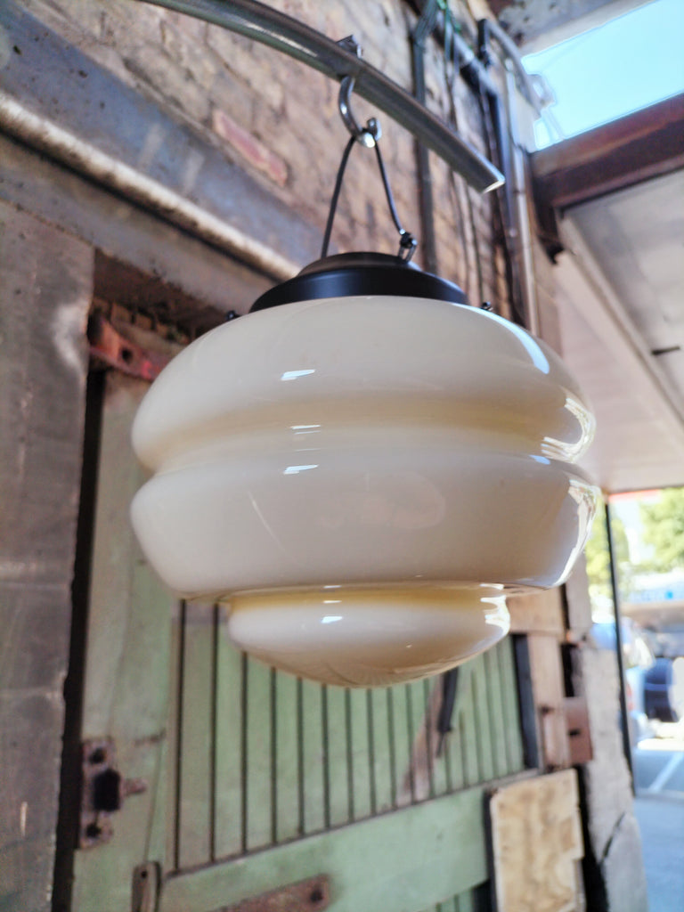 Medium Cream Art Deco   PP1