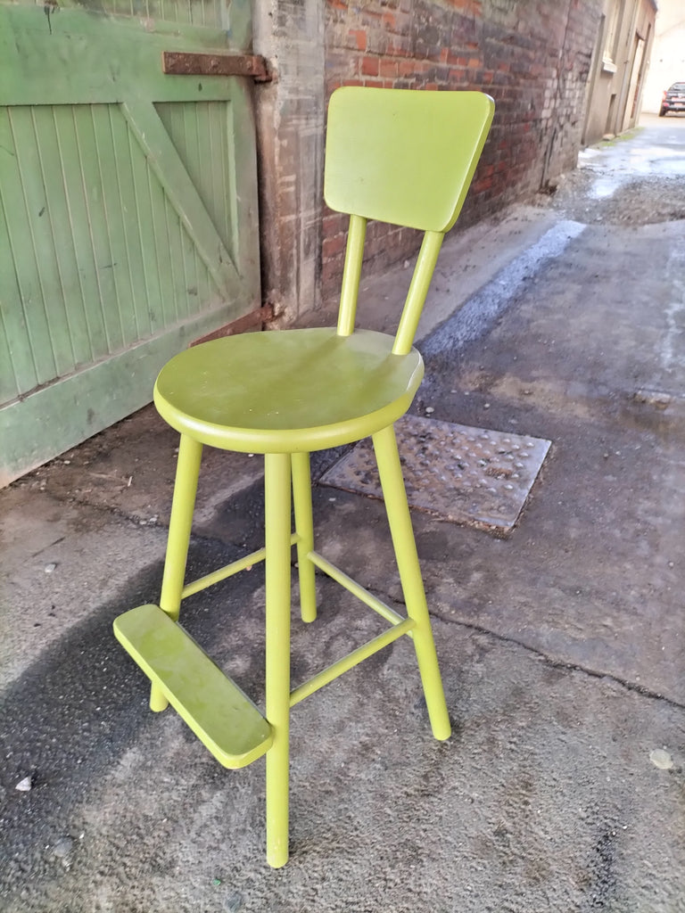 Kiwiana Highchair