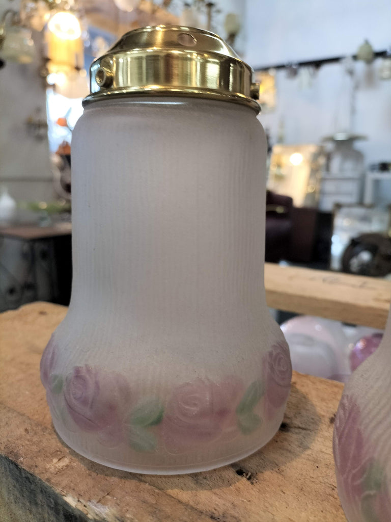 Victorian Era Smaller Lightshades.                       ves5
