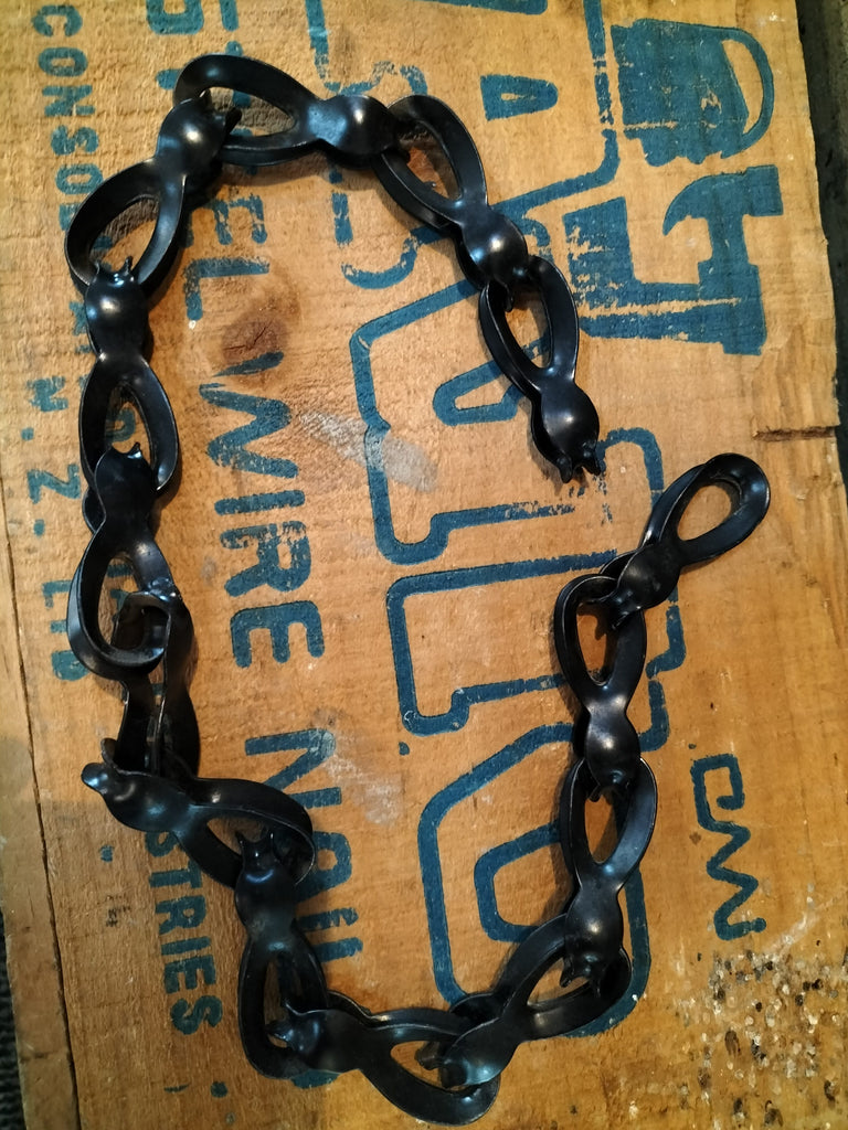 Unusual Black Chunky Chain  bb9