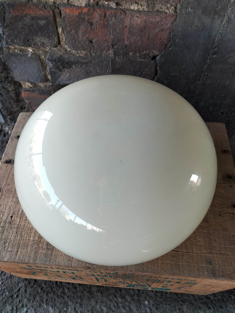 Cream Deco Ceiling Dome Light       DL15