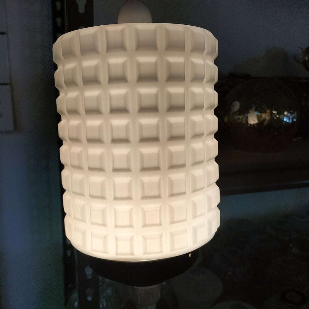 Retro Plastic Pendant                        RP22