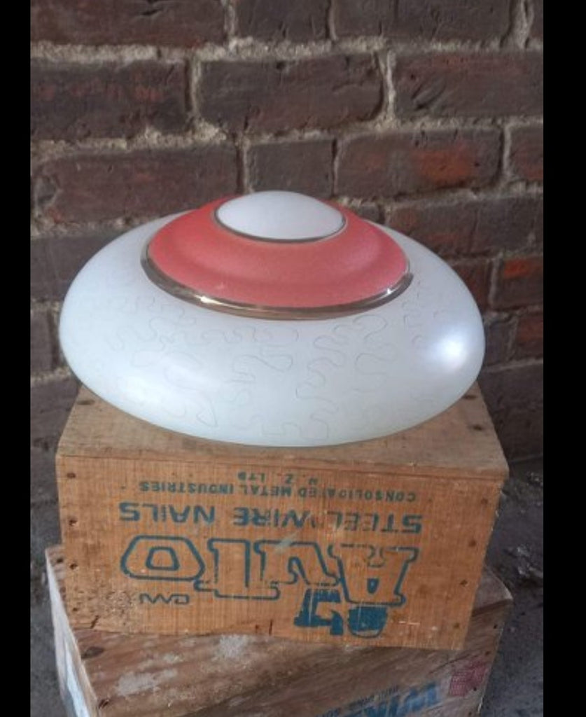 Extra Large 1950's UFO Shade    BB1